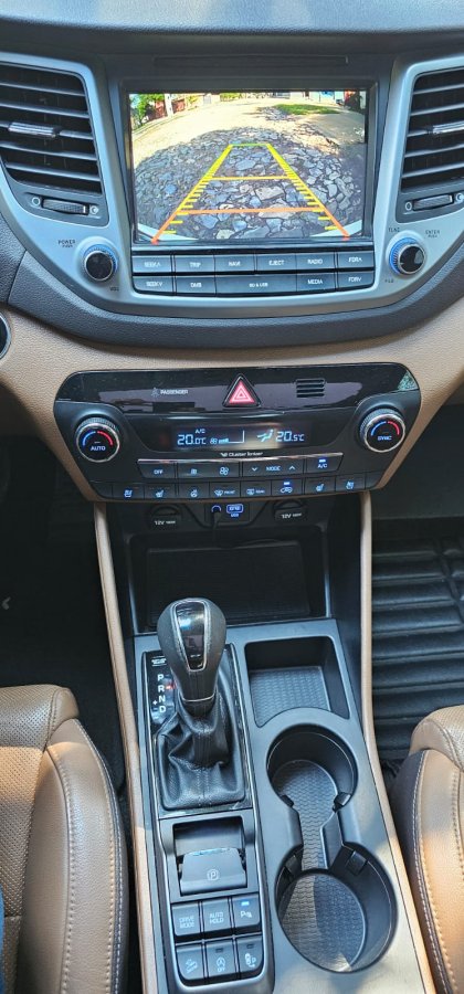 HYUNDAI TUCSON DIESEL 2.0 CRDi AÑO 2016 AUTOMATICO FULL EQUIPO - foto 8
