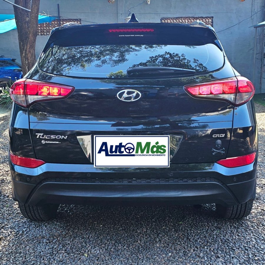 HYUNDAI TUCSON AUTOMATICO FULL EQUIPO AÑO 2018 MOTOR 2.0 CRDi DIESEL - foto 2