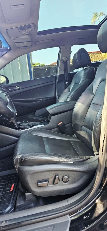 HYUNDAI TUCSON AUTOMATICO FULL EQUIPO AÑO 2018 MOTOR 2.0 CRDi DIESEL - foto 8