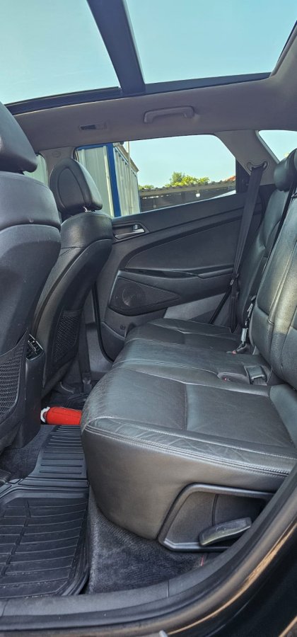 HYUNDAI TUCSON AUTOMATICO FULL EQUIPO AÑO 2018 MOTOR 2.0 CRDi DIESEL - foto 9