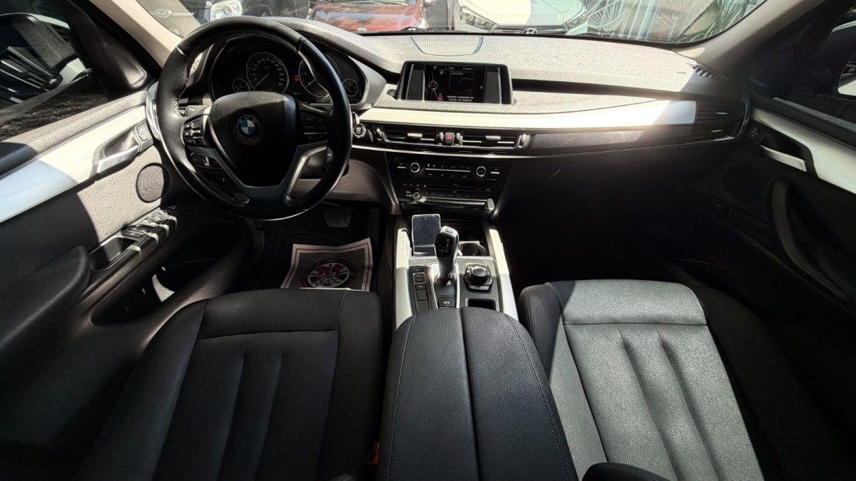 BMW X5 SDRIVE25D PERFECTA DIESEL 2016 IMPECABLE ESTADO - foto 8