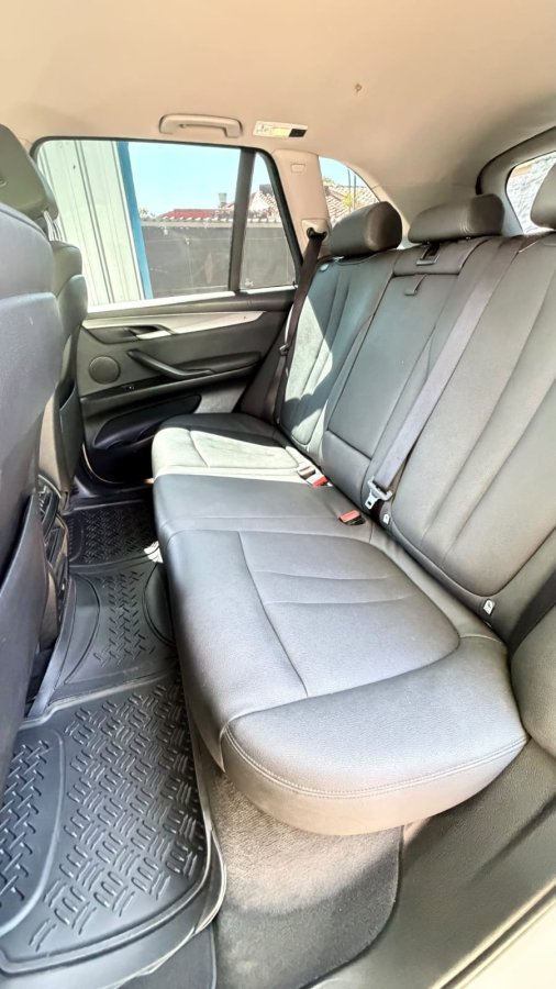 BMW X5 SDRIVE25D PERFECTA DIESEL 2016 IMPECABLE ESTADO - foto 10