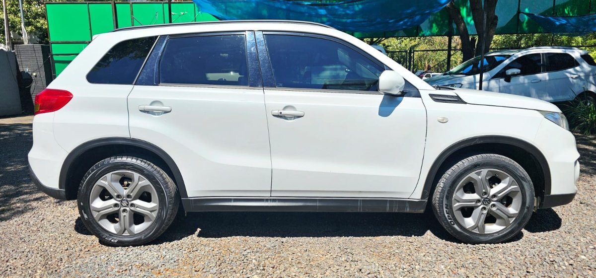 SUZUKI VITARA AUTOMÁTICO 2017 MOTOR 1.6 NAFTA - foto 4