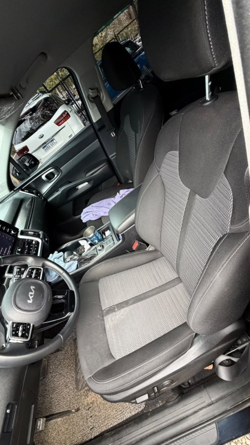 KIA SORENTO 2023 AUTOMÁTICO 2.2 CRDi TURBO DIESEL IMPECABLE ESTADO DE GARDEN - foto 7